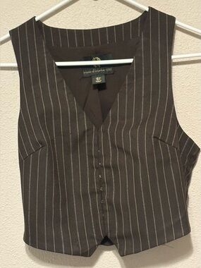 House of Harlow 1960 Brown Pinstripe Sleeveless Vest